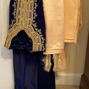 Indian outfit: Three piece Salvar- Kameez set.